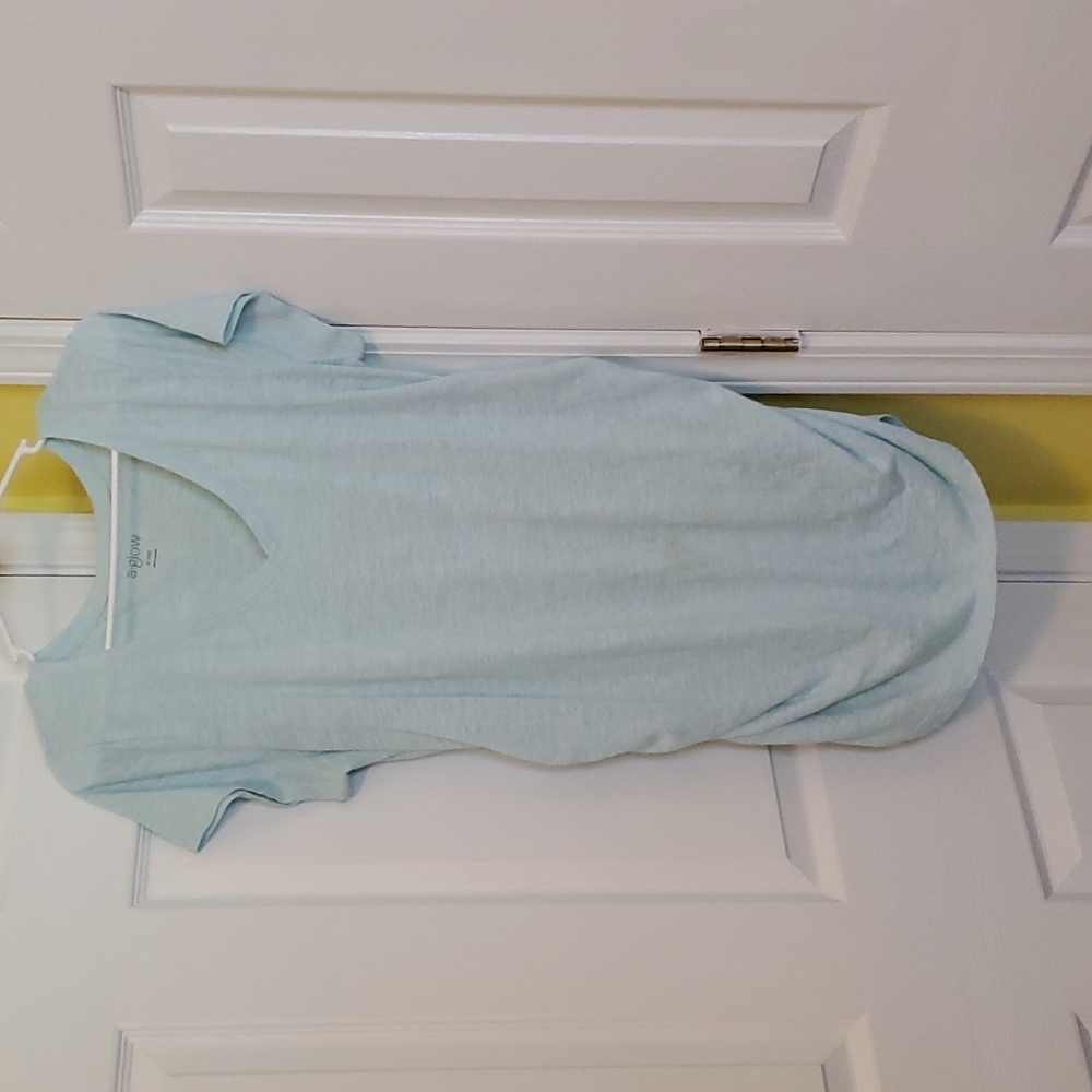 Maternity mint green, short sleeve, XL top.